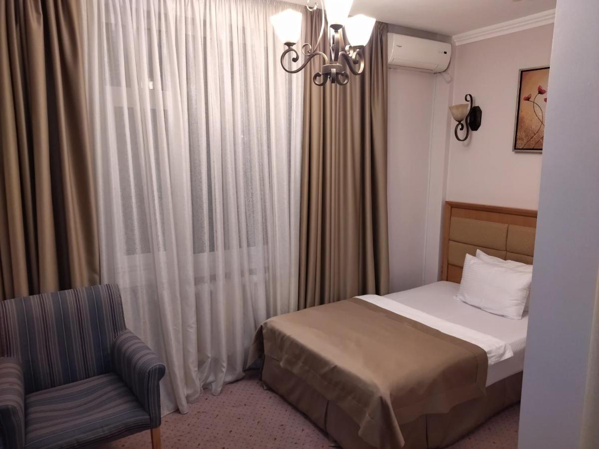 Hotel Prestige à Astana Extérieur photo