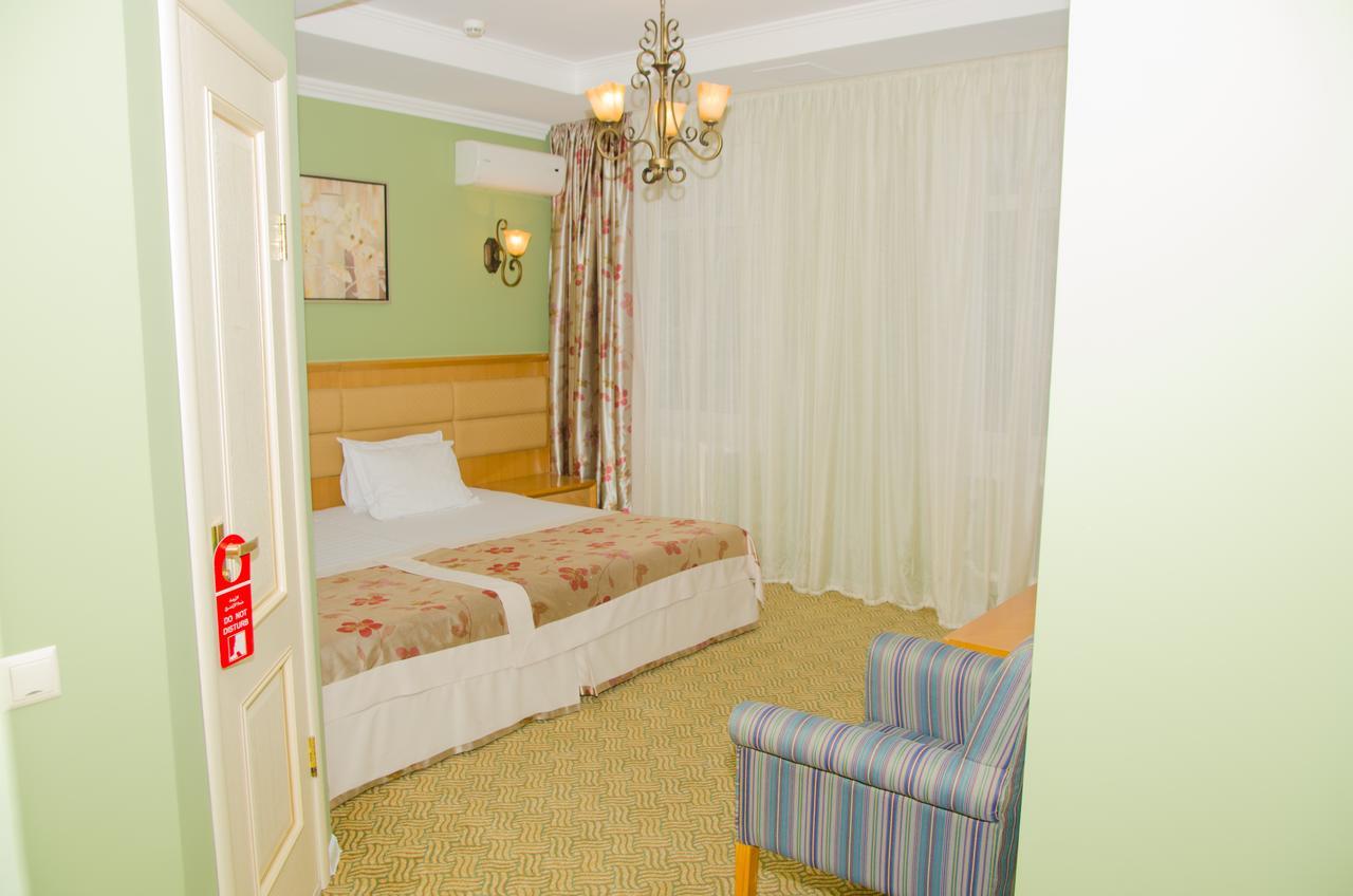 Hotel Prestige à Astana Extérieur photo