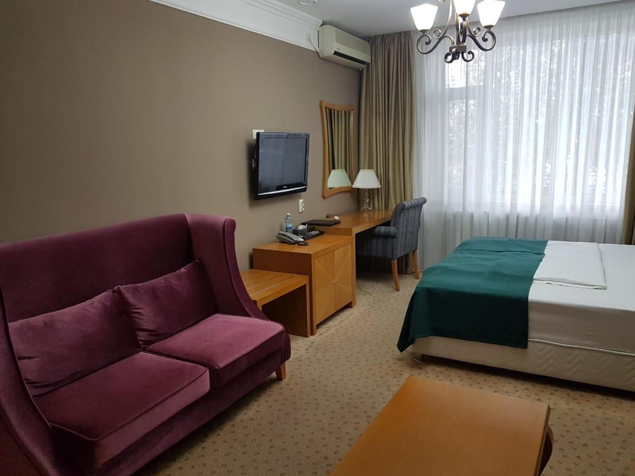 Hotel Prestige à Astana Extérieur photo